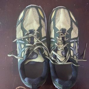 Altra Lone Peak trail shoes 8.5